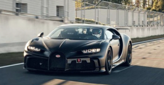 Keanggunan Bugatti Chiron Buatan Prancis ini Populer di Indonesia dan Negara Lainya dengan  Fitur Canggih