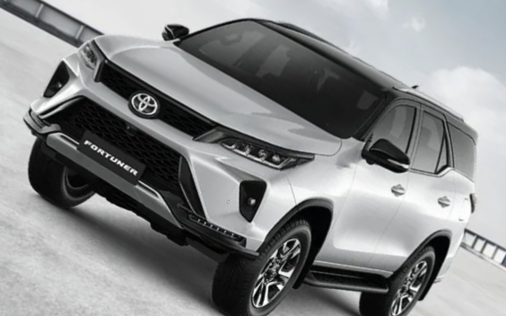 Toyota Fortuner Sport, Mobil SUV Yang Handal dan Tangguh Memiliki Fitur Sistem Terbaru dengan Harga Spesial