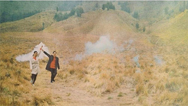 Bukit Teletubbies Gunung Bromo Terbakar, Begini Nasib Calon Pengantin Picu Kebakaran!!