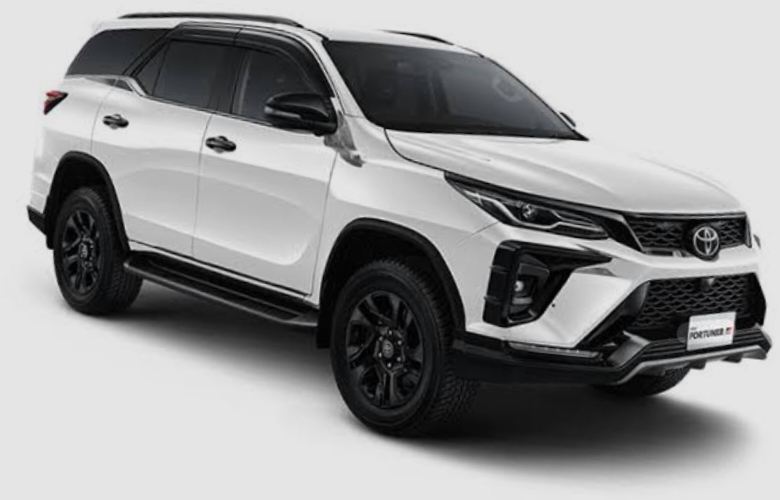 Toyota Fortuner 2.8 GR Sport 4×4 2026 SUV Andalan Desain Mewah, Mesin Bertenaga Gunakan Teknologi TSS
