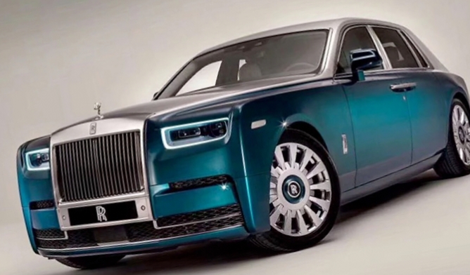 Mengejutkan Harga Rolls-Royce Phantom Termahal di Inggris Pemiliknya Bukan Orang Kaleng-Kaleng, Jutawan