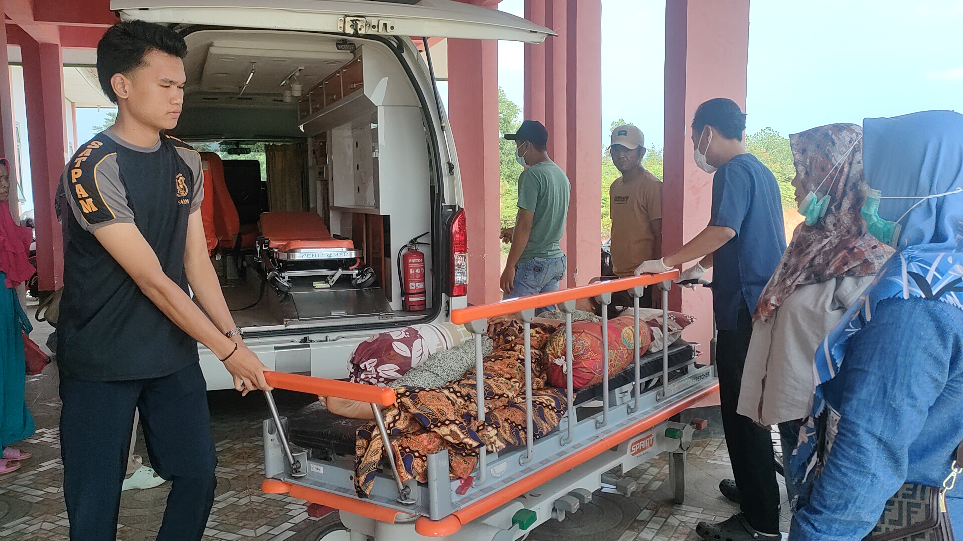  Kondisi Makin Parah, Ibu RT Seluma, Korban KDRT Suami, Dirujuk Ke RS Ummi Bengkulu 