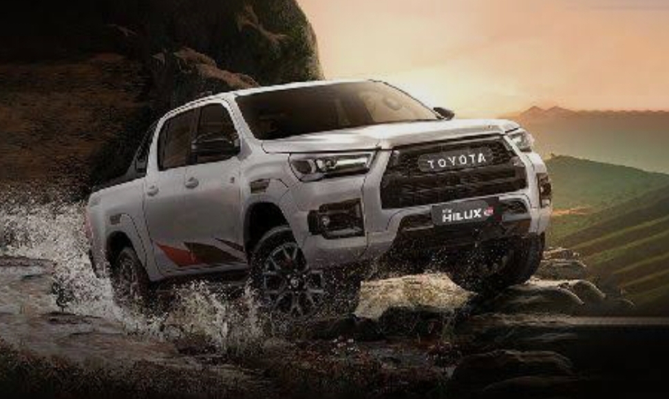 Toyota Hilux: Mobil Desain Canggih dan Mewah dengan Mesin Bertenaga Double Cabin Mampu di Segala Medan
