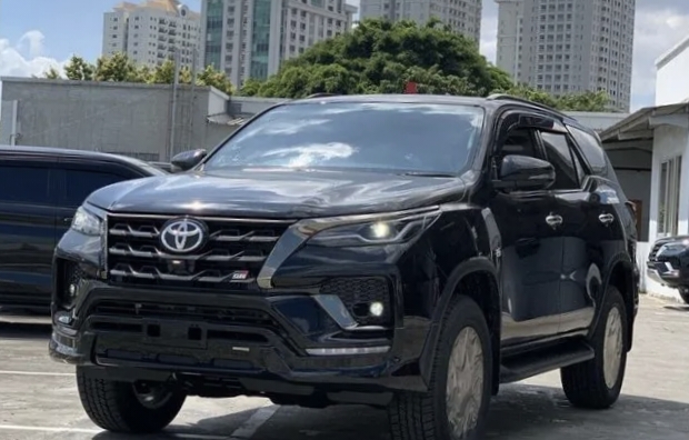 Toyota Fortuner 2.8 GR Sport SUV Paling Mewah dan Canggih Paling Laris Memiliki Kenyamana Saat Berkendara