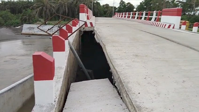   Banjir Seluma, Dua Jembatan Gantung Rusak, Namun BTT Belum Bisa Digunakan