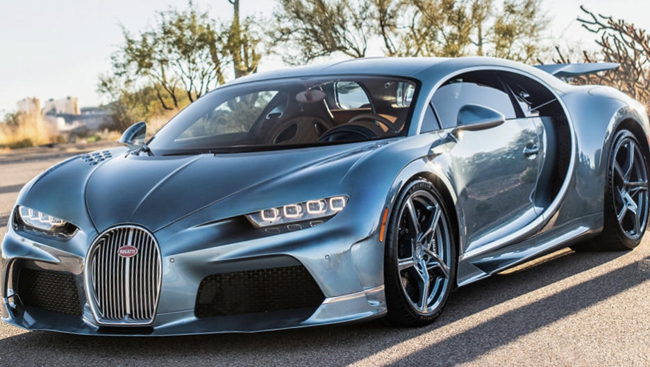 Mobil Super Sport Bugatti Chiron Kombinasi Kecepatan Tinggi Ditenagai Mesin W16 Turbo dengan Sistem Canggih