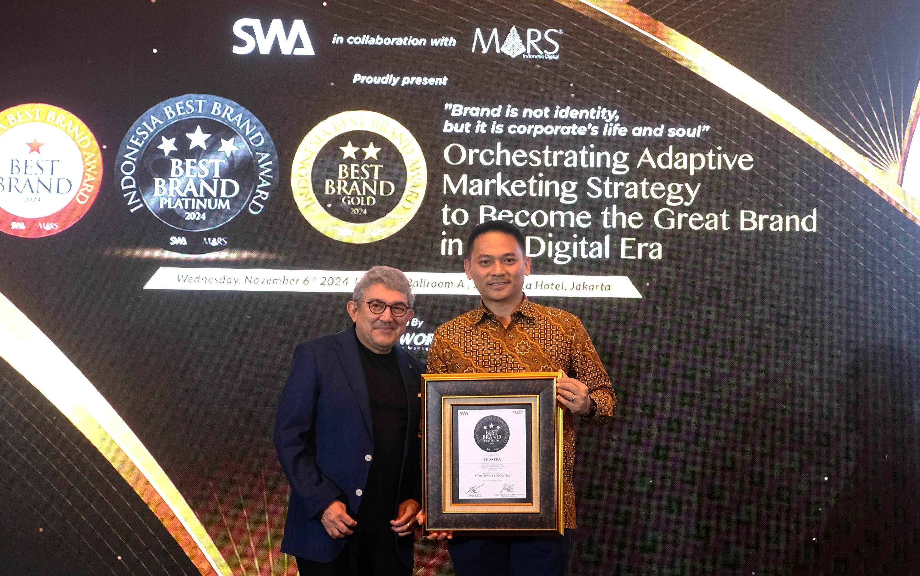  Indonesia Best Brand, FIFGROUP Raih Penghargaan Best Brand Platinum 2024