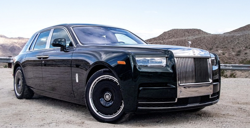 Rolls-Royce Phantom Super Sport Dengan Fitur Canggih Sistem Otomatis Bergerak Terpopuler di Dunia Otomotit