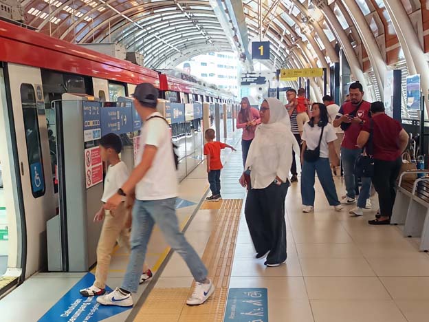 Ada Demo, KRL Lakukan Penutupan dan Rekayasa Jalur