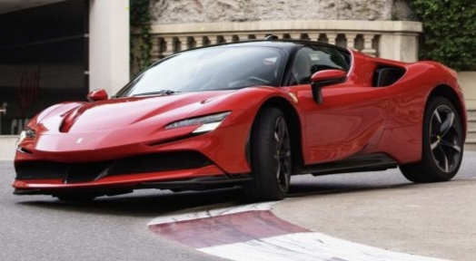 Ferrari Mengungkap Mobil Sport Hybrid Baru: Desain Memukau, Performa Lebih Unggul dari Mesin Konvensional