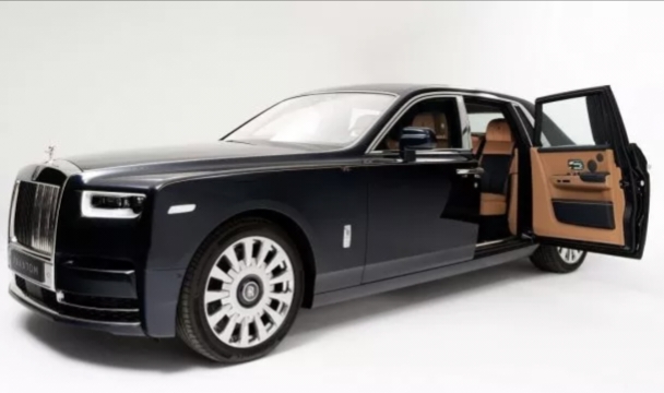 Rolls-Royce Phantom Mobil Paling Mahal yang Diproduksi Inggris Pemilik di Indonesia Hanya Pengusaha Sukses! 