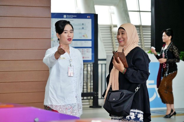 LRT Jabodebek Peringati Hari Kartini dengan Wujud Nyata Dukungan untuk Wanita