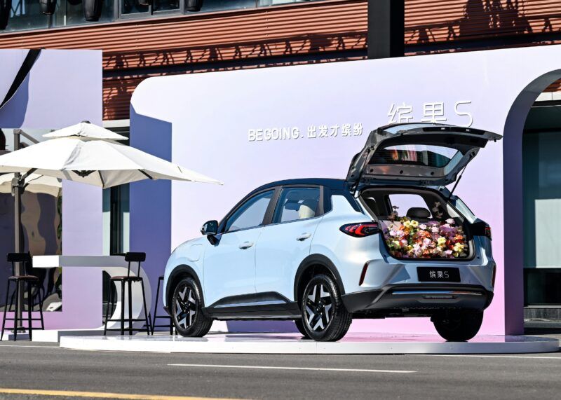   Walau Pasar Otomotif Lesu, Wuling Luncurkan Wuling Bingo S,  Harga Rp 100 Jutaan