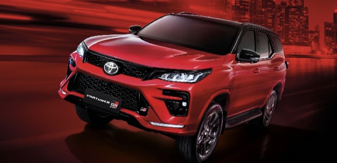 Toyota Fortuner GR Sport Terbaru Kini Menjadi SUV Paling Bertenaga di Kelasnya dengan Keunggulan 11 Hp