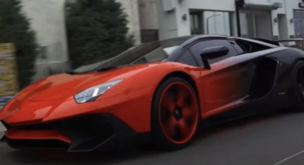 Mobil Super Canggih Lamborghini Melangkah Maju dengan Teknologi Hibrida Terdepan