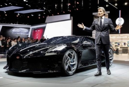 Ngeri! Bugatti La Voiture Noire Karya Seni Bergerak Bisa Berharga Capai Rp 300 Miliar Pemiliknya Siapa Ya?