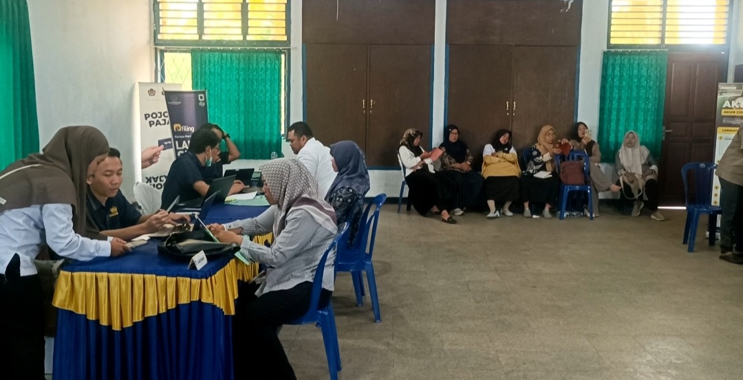 Jelang Akhir Pembayaran Pajak,  Pos Pelayanan Pajak Seluma Dipadati Warga