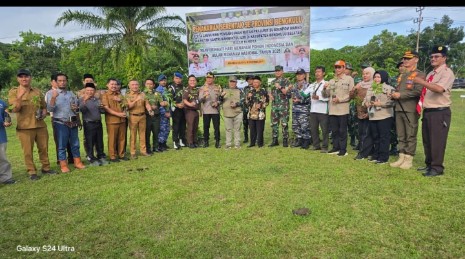 Hijaukan Lingkungan, Bupati AjakTanam Pohon Penghijauan