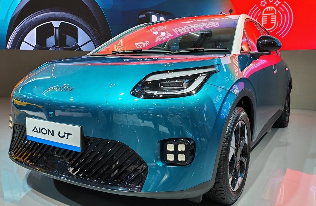  Harga Aion UT Mulai dari Rp325 Juta, OTR di Jakarta