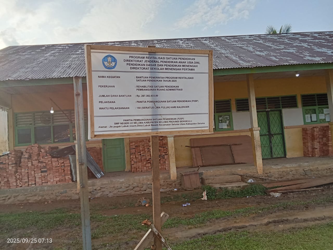 Rehab SMP Negeri 22 Seluma Dilanjutkan, Anggaran Rp 2,7 M Pakai Swakelola