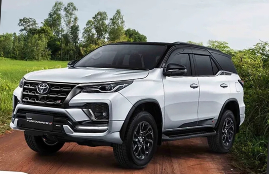 Toyota Fortuner Pilihan Favorit Masyarakat Indonesia Selain Canggih juga Harga Terjanglau