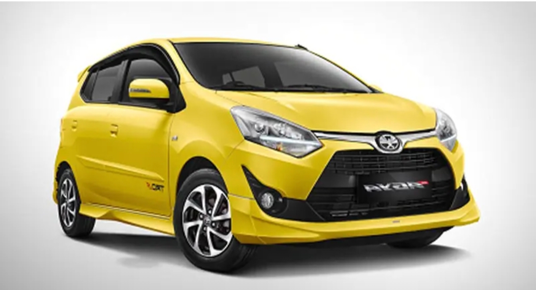 Toyota Agya Mobil Desain Canggih dan Mewah Populer di Pasar Otomotif di Indonesia Memikat Penggemar