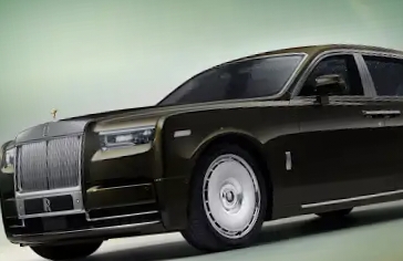 Rolls Royce Phantom Simbol Kemewahan dan Teknologi Terdepan Mesin V12 dengan Harga Rp 65.4 Miliar