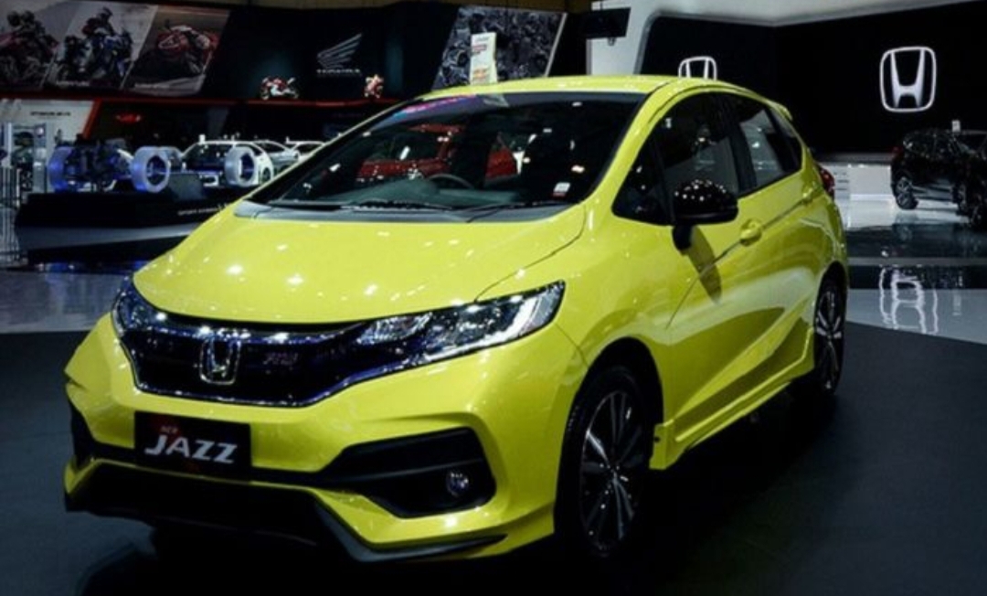 Honda Jazz Tersengat Diskon, Beli Akhir 2024 Lebih Hemat Rp 15 Juta!