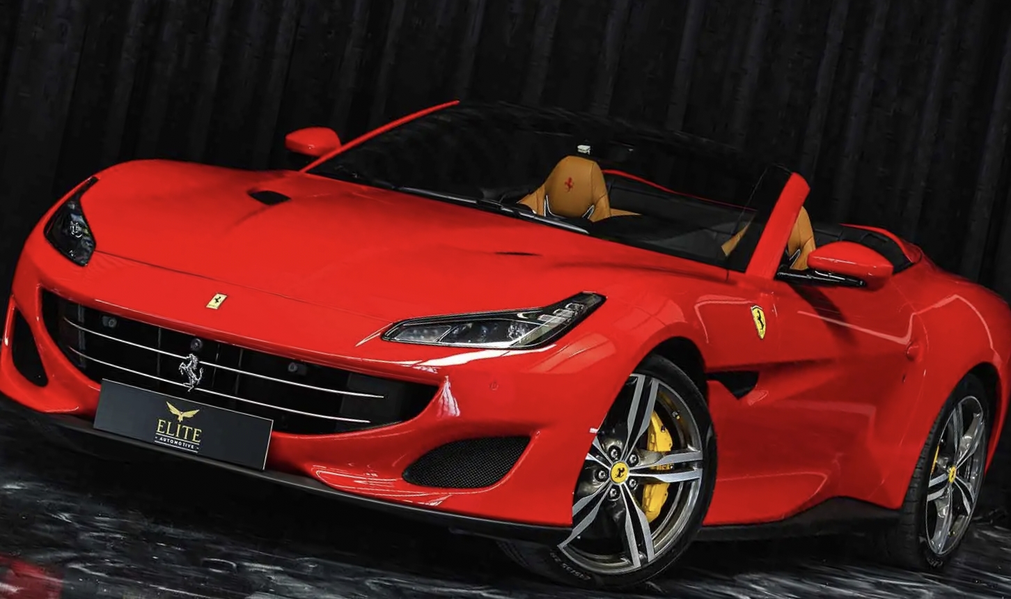 Ferrari Merek Mobil Mewah Paling Populer di Dunia Otomotif