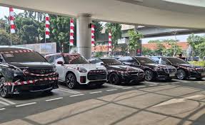   Alphard hingga MINI Cooper Diduga Milik Riza Chalid Disita Kejagung