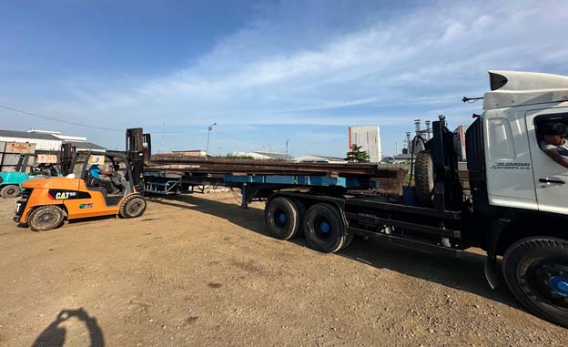 Dukung Modernisasi Rel Kereta, KAI Logistik Distribusikan 5.656 Batang Rel KA 