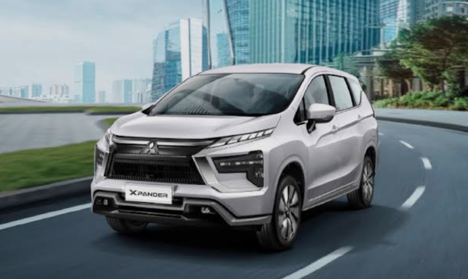 Mitsubishi Xpander merupakan salah satu mobil keluarga yang sangat populer di pasar otomotif Indonesia