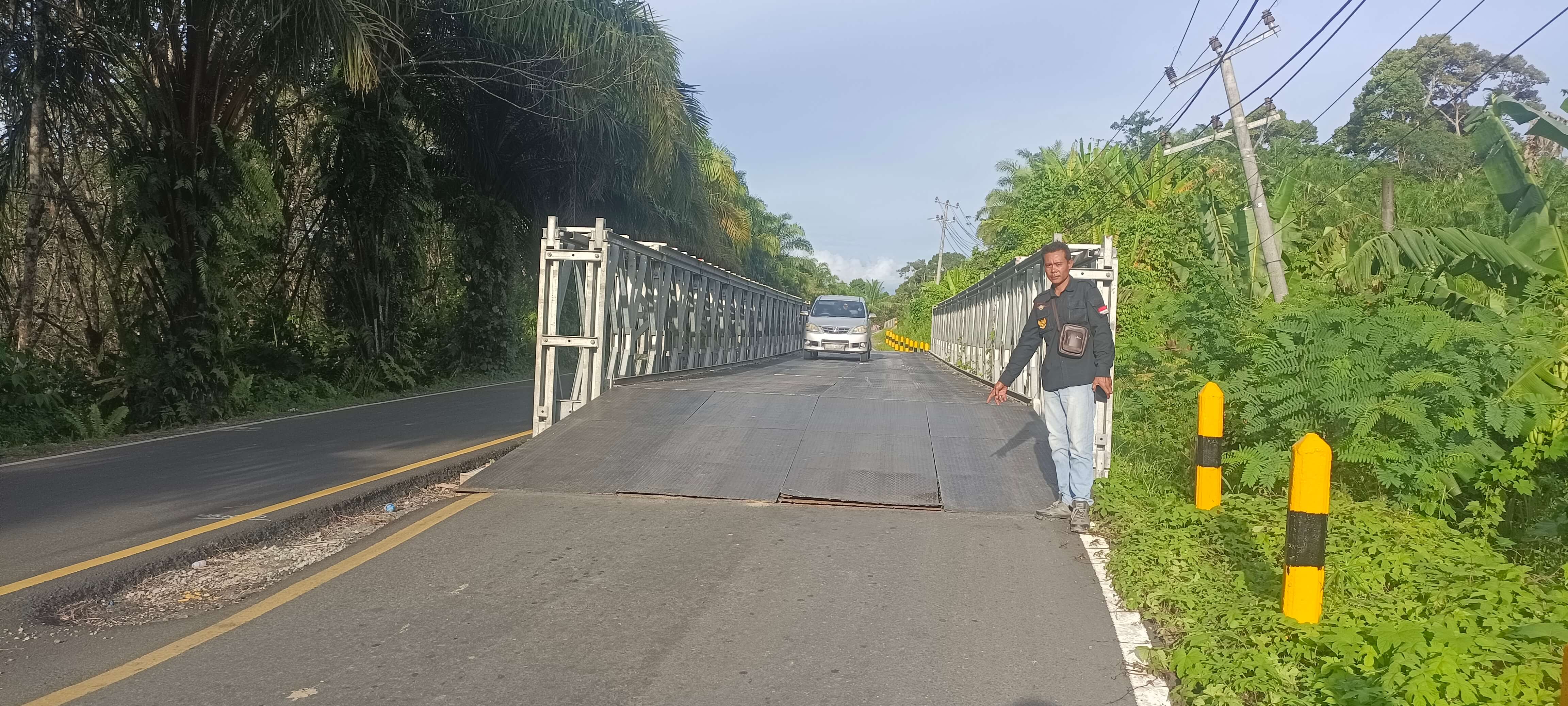 Hitungan Bulan Bangunan Jembatan Sudah Rusak, Dibangun Asal Jadi?