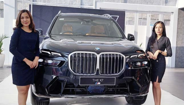 Mobil Mewah BMW X7 xDrive40i M Sport Menjadi Terlaris di Pasar Otomotif Indonesia