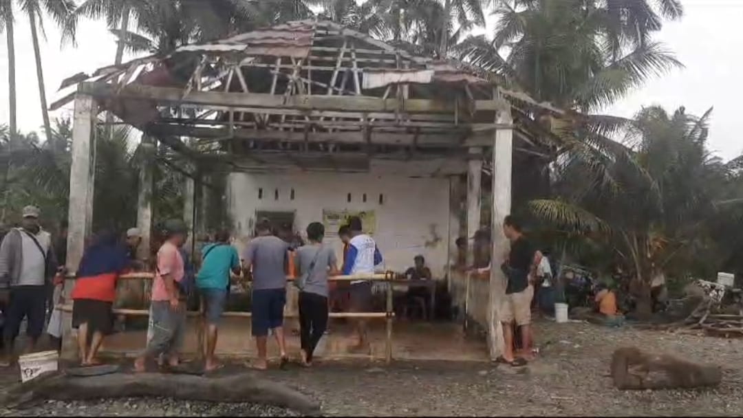  Bangunan TPI Muara Maras Seluma Rusak Berat, Tak Layak Pakai! Atap Sudah Pernah Menimpa Nelayan