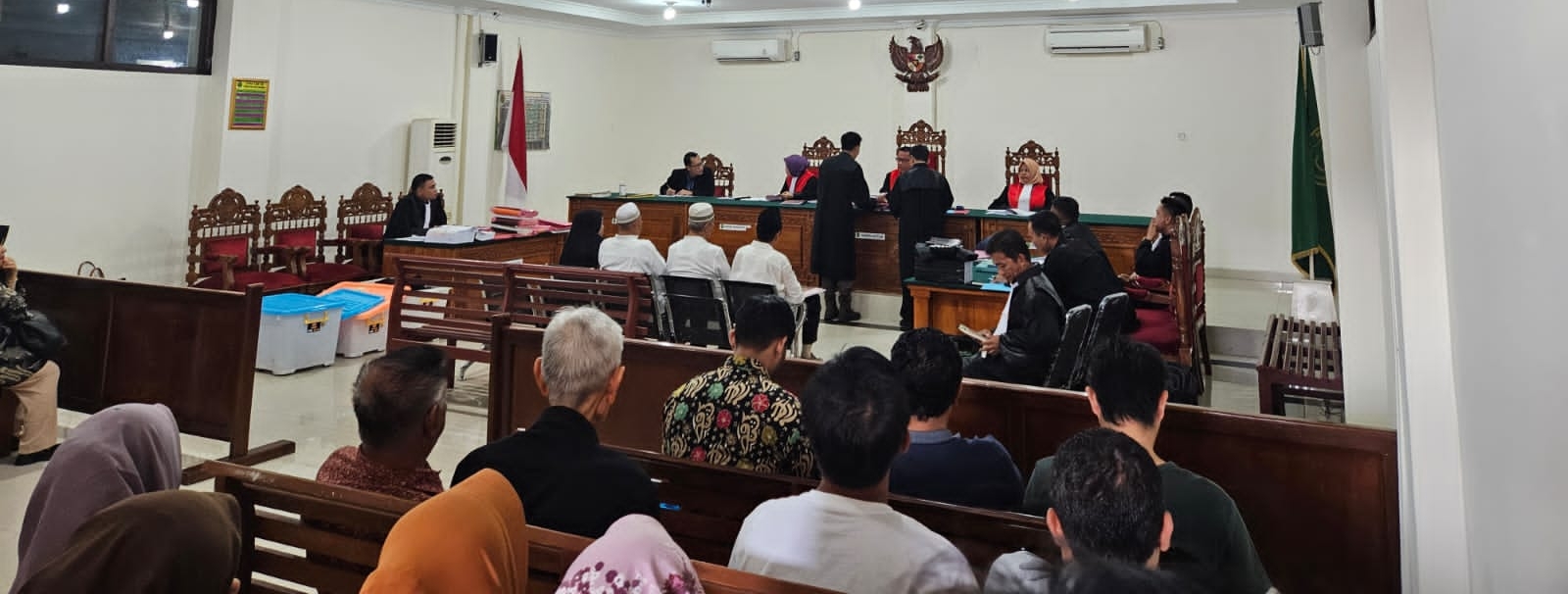  4 Terdakwa Para Mantan Petinggi Seluma Jalani Sidang Dakwaan, Ajukan Eksepsi 