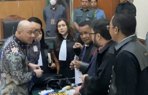  Teddy Minahasa Tetap Divonis Majelis Hakim Penjara Seumur Hidup