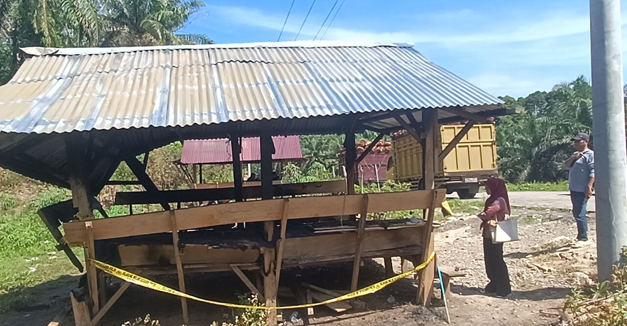 Dua Pondok Tempat Sopir Antri Sawit Terbakar, Ada Unsur Kesengajaan? Polisi Lidik