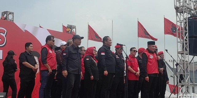 Pilgub Sumut Dipastikan Panas, Mantan Gubernur Lawan Walikota Medan! PDIP Lawan All Partai