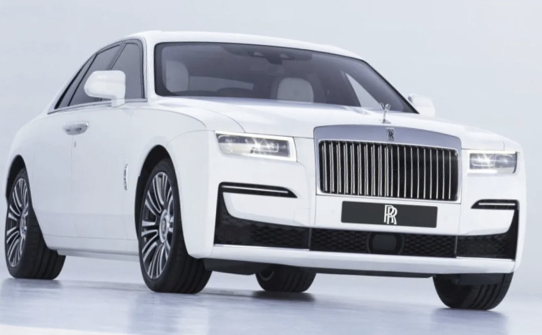 Spesifikasi Rolls-Royce Ghost Generasi Pertama Kecepatan dan Kecanggihan Dilengkapi dengan Fitur Hibrida