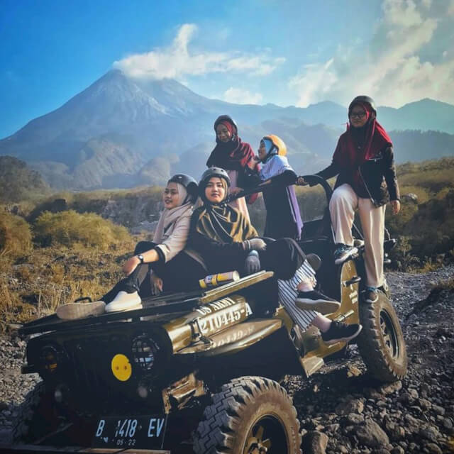 Semakin Tua dan Antik, Jeep Willis Malah jadi Andalan Wisata