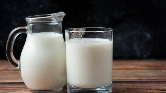 7 Manfaat Minum Susu Tiap Pagi untuk Kesehatan!