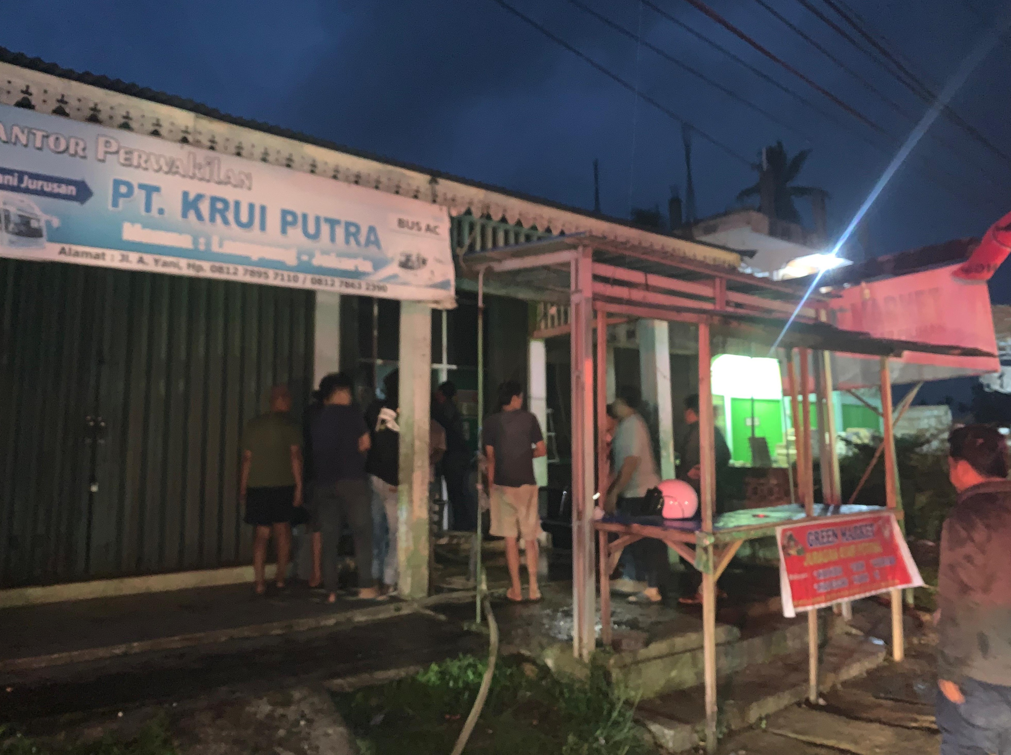 Green Mart Bengkulu Selatan Terbakar, Diduga  Korsleting Listrik