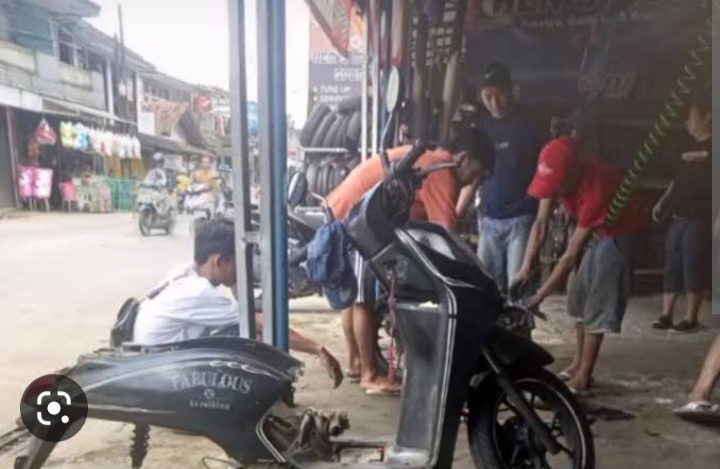 Viral Ganti Oli Motor Diminta Rp2,7 Juta