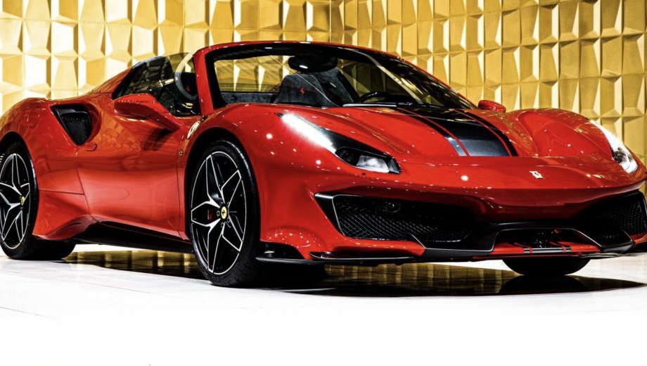Wow! Keren Mobil Sport Ferrari Memenangkan Hati dengan Kemewahan dan Harga Tinggi