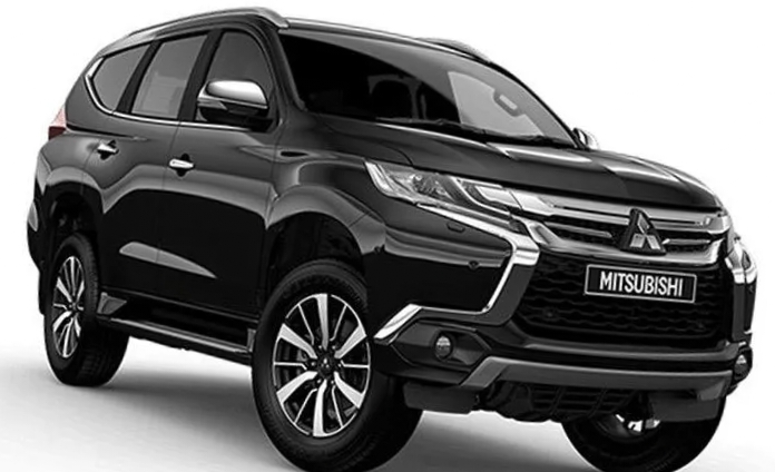 Mitsubishi Pajero Sport Exceed 4x2 Terbaru Saingan Toyota Fortuner GR Sport Dua SUV Memiliki Kecanggihan