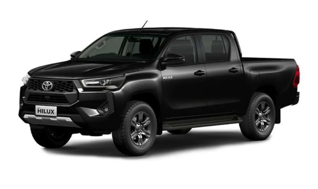 Toyota Hilux Double Cabin G DSL 4x4 2.4: Mobil Mewah dengan Desain Canggih dan Populer