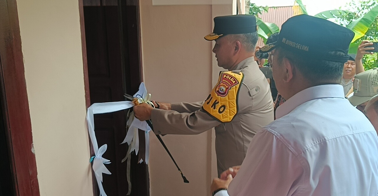  Selesai Rehap, Kapolda Bengkulu Serahkan Rumah Baru Keluarga Balita Khaira yang Sempat Viral Derita Cacingan 
