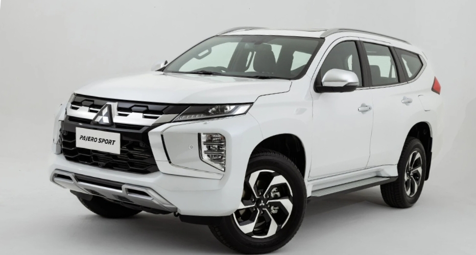 Mitsubishi Luncurkan Pajero Sport 2024 SUV Andal dan Tangguh Siap Bersaing di Pasar Otomotif 