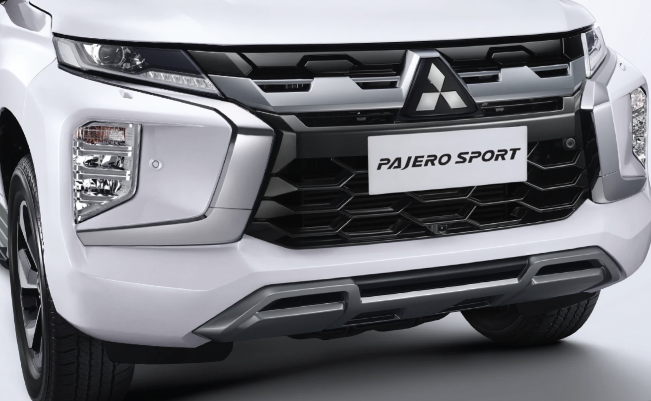 Info Terbaru Mitsubishi Segera  Luncurkan Pajero Sport Dakar 4X4 SUV Model Baru Pasar Otomotif di Indonesia 